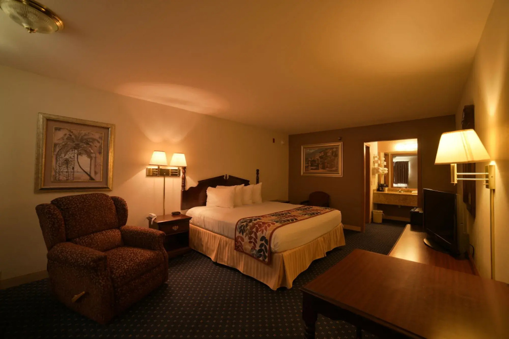 Dutton Inn