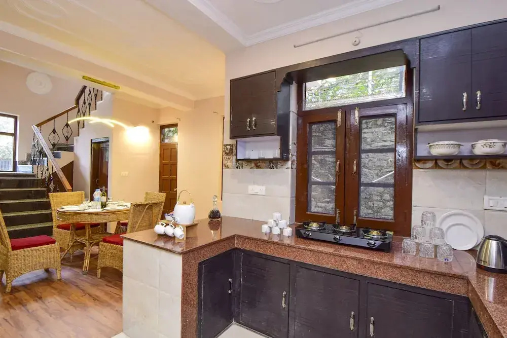 Chail Cabana by Dumnu Homes