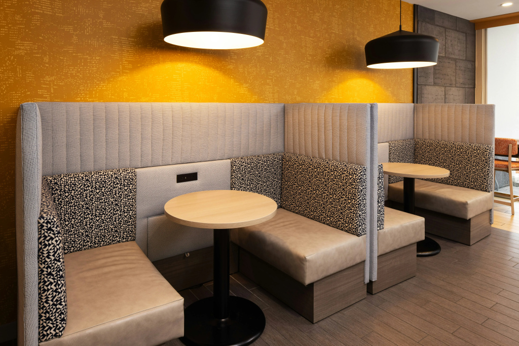 Home2 Suites by Hilton Roseville Minneapolis