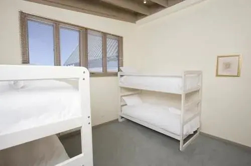 White Crystal Apartments