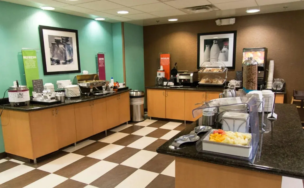 Hampton Inn & Suites Madera