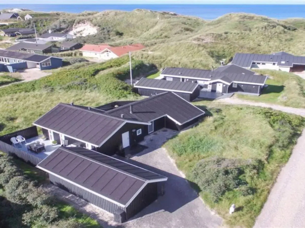 "Bedri" - 200m from the sea in NW Jutland