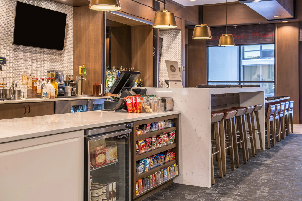 Doubletree By Hilton Lafayette East