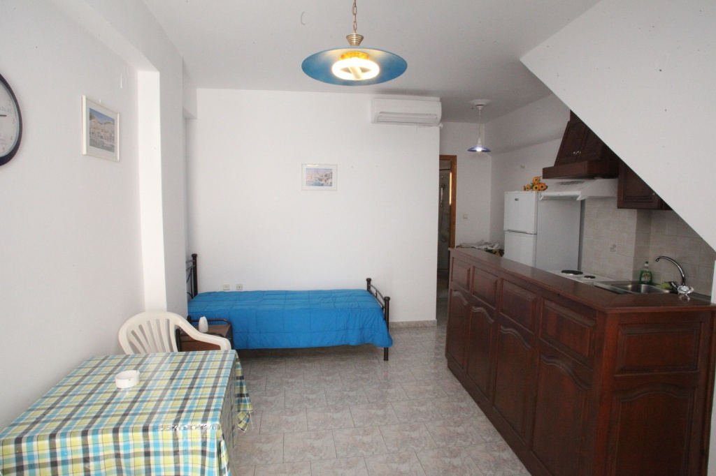 Afroditi Syros