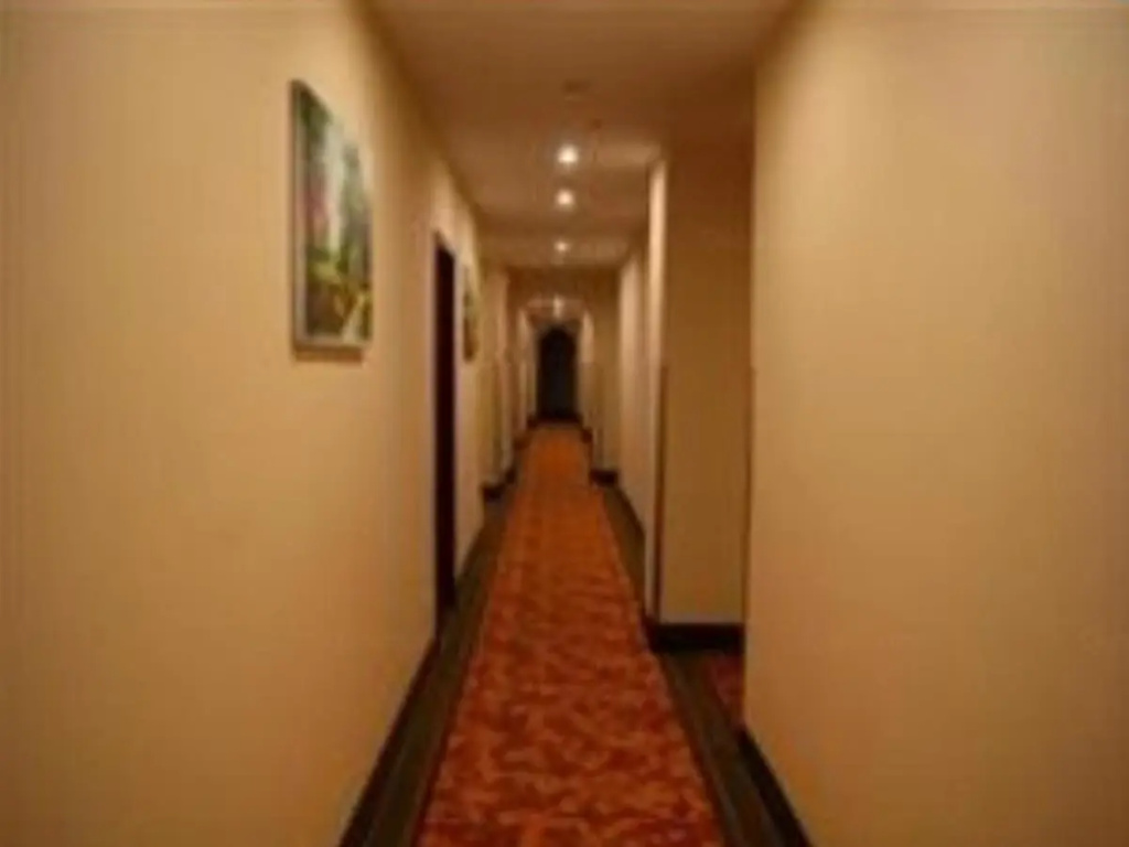 GreenTree Inn Wuxi Huishan Ancient Town Business Hotel