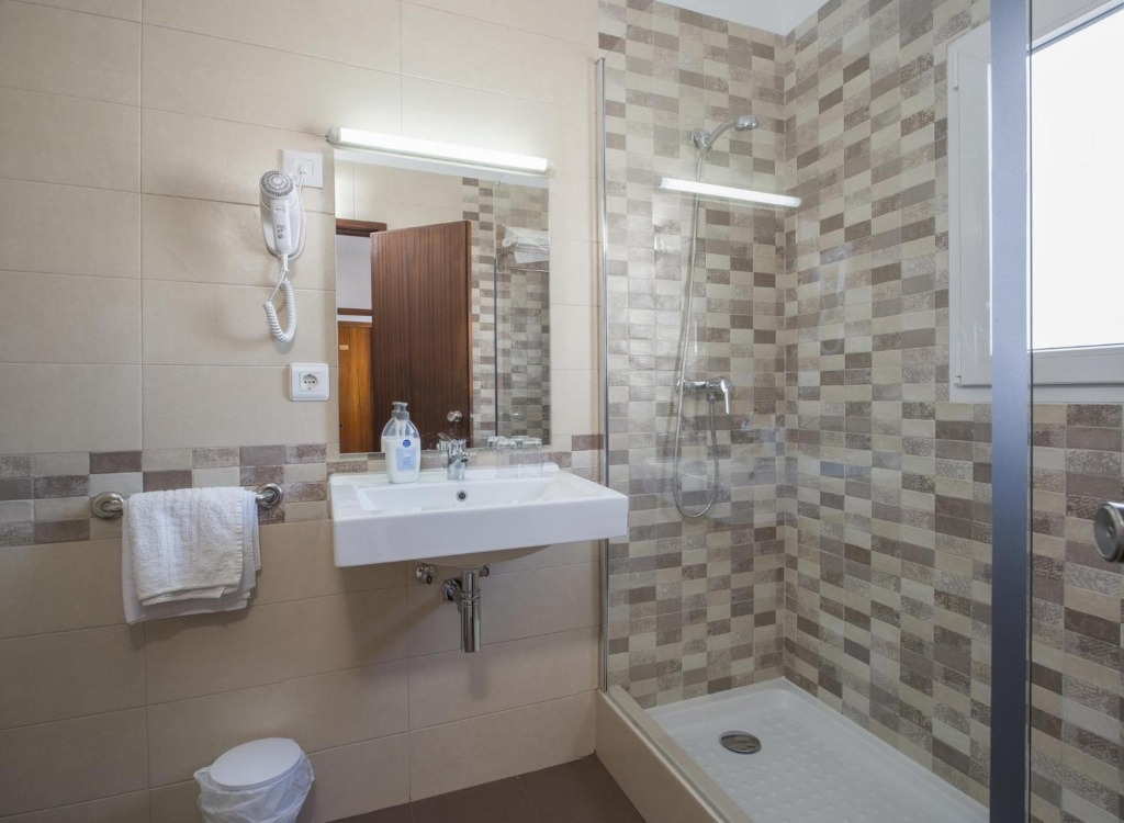 Hostal Cervantes