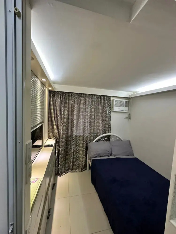 Embassypod 28