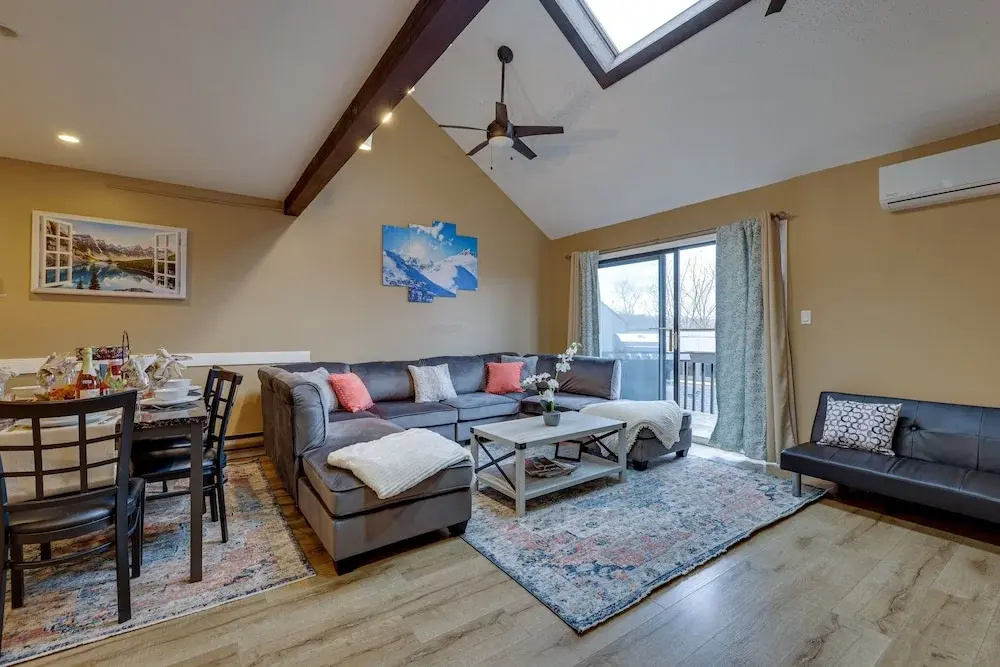 Pocono Paradise Ultimate Camelback Getaway 4 Bedroom Townhouse