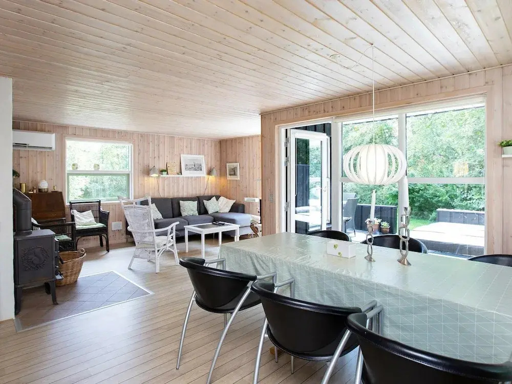 Luring Holiday Home in Ringkøbing With Terrace