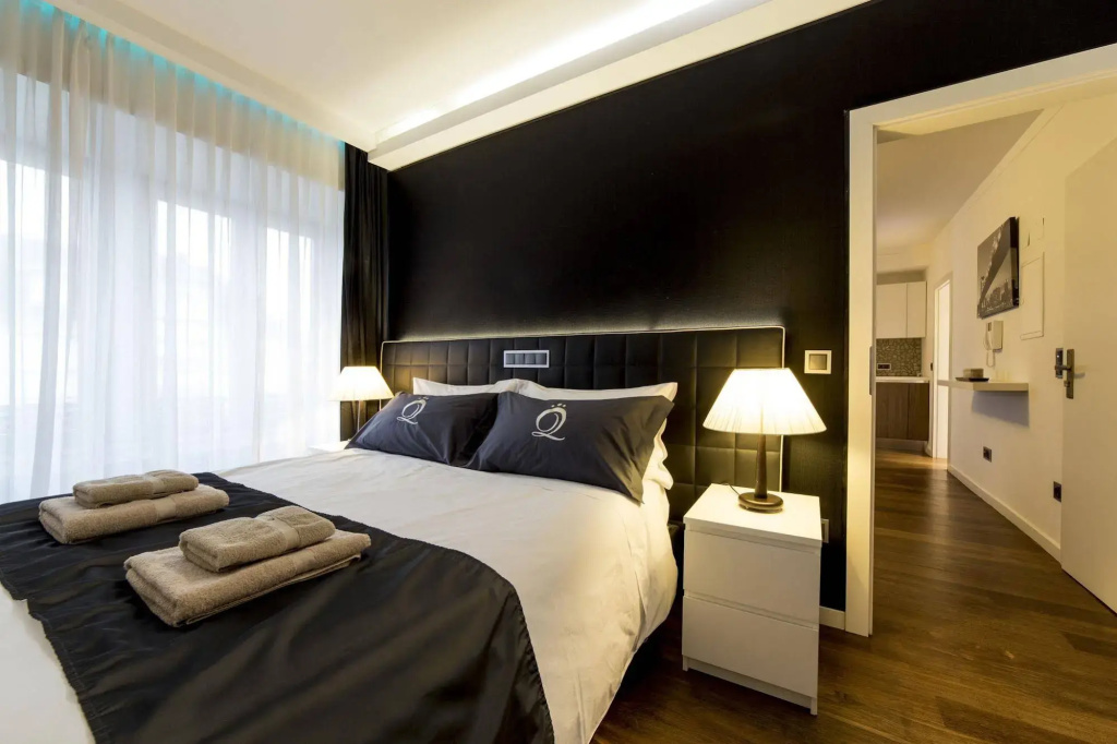 The Queen Luxury Apartments - Villa Medici