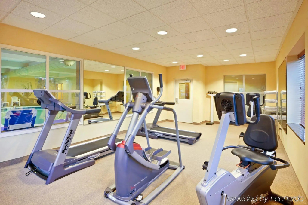 Holiday Inn Express Hotel & Suites Seattle North - Lynnwood by IHG