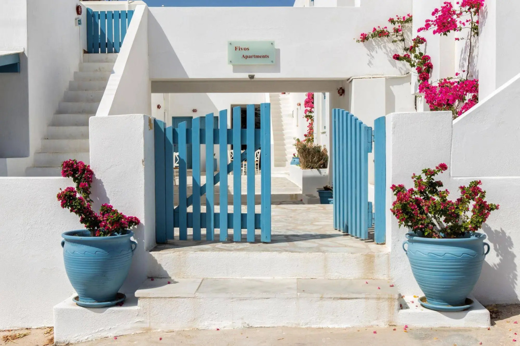 Fivos Apartments