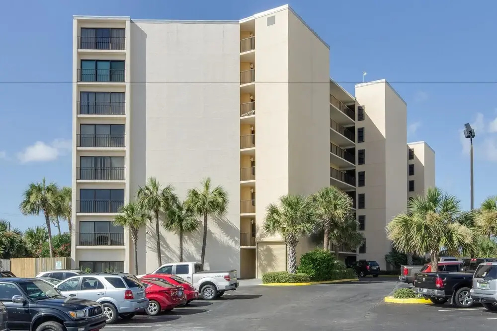 Moondrifter Condominiums