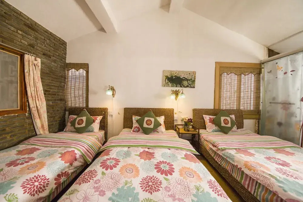 Lijiang Tailai Inn