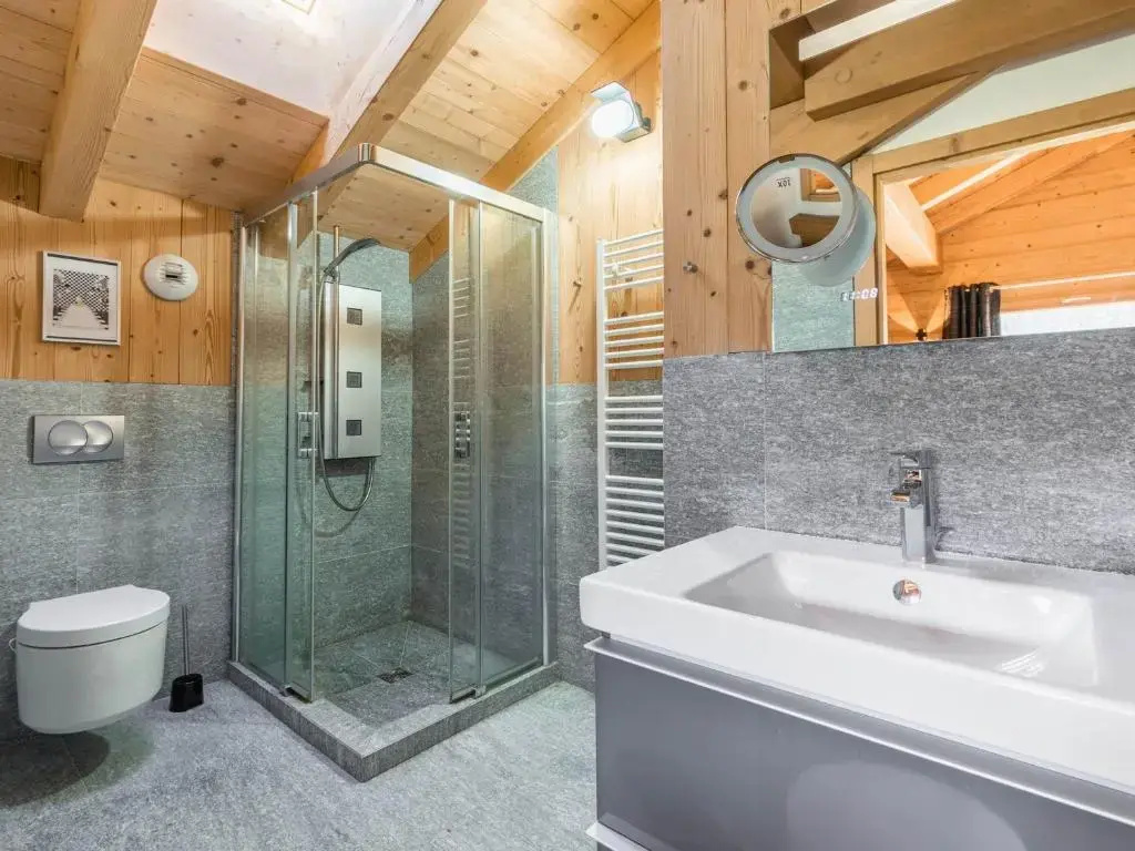 Chalet La Clusaz, 9 pièces, 13 personnes - FR-1-304-219