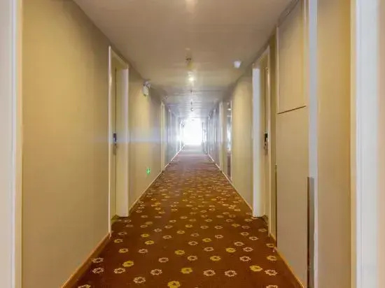 Home Inn Neo (Xi'an West Avenue Sunshine City Branch)
