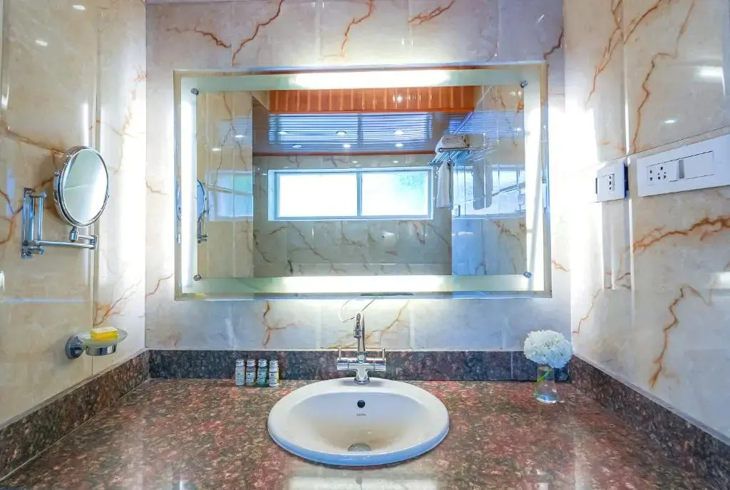 Hotel Mirage