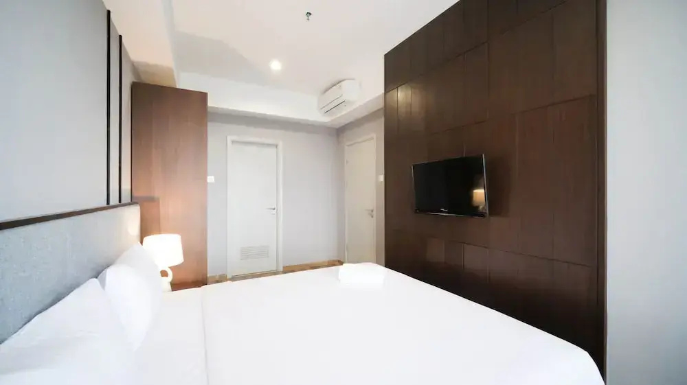 Tidy And Spacious 2Br At Grand Sungkono Lagoon Apartment