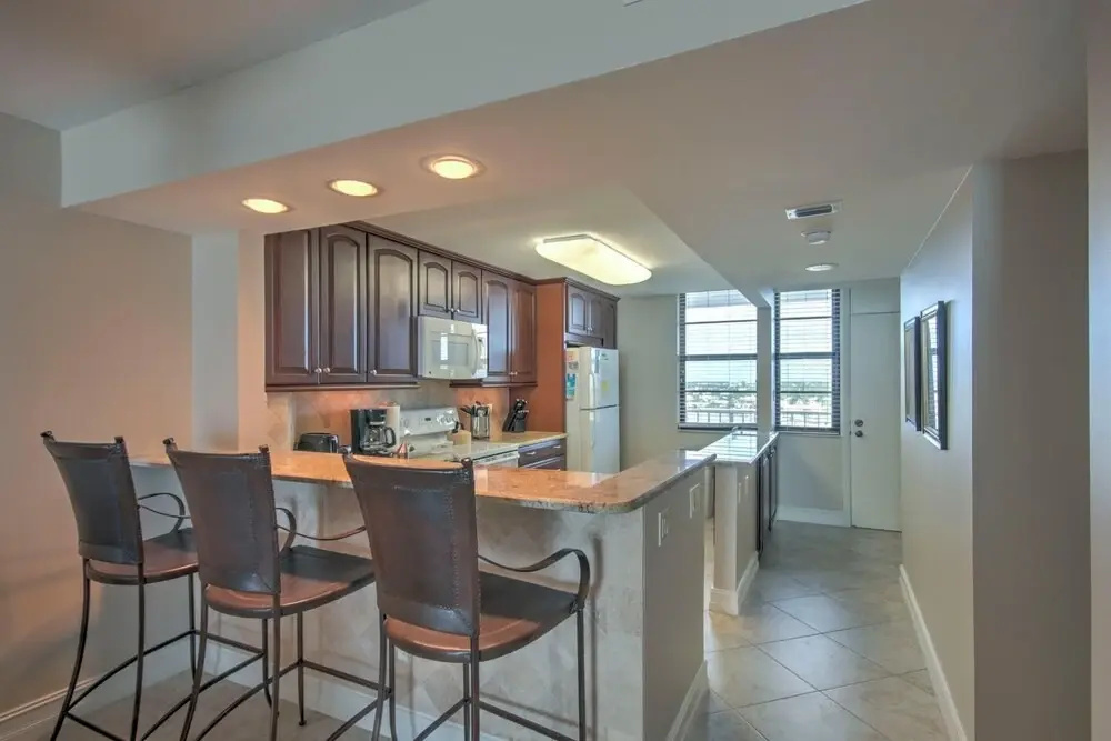 Sst3-1004 - South Seas Tower 2 Bedroom Condo by Redawning