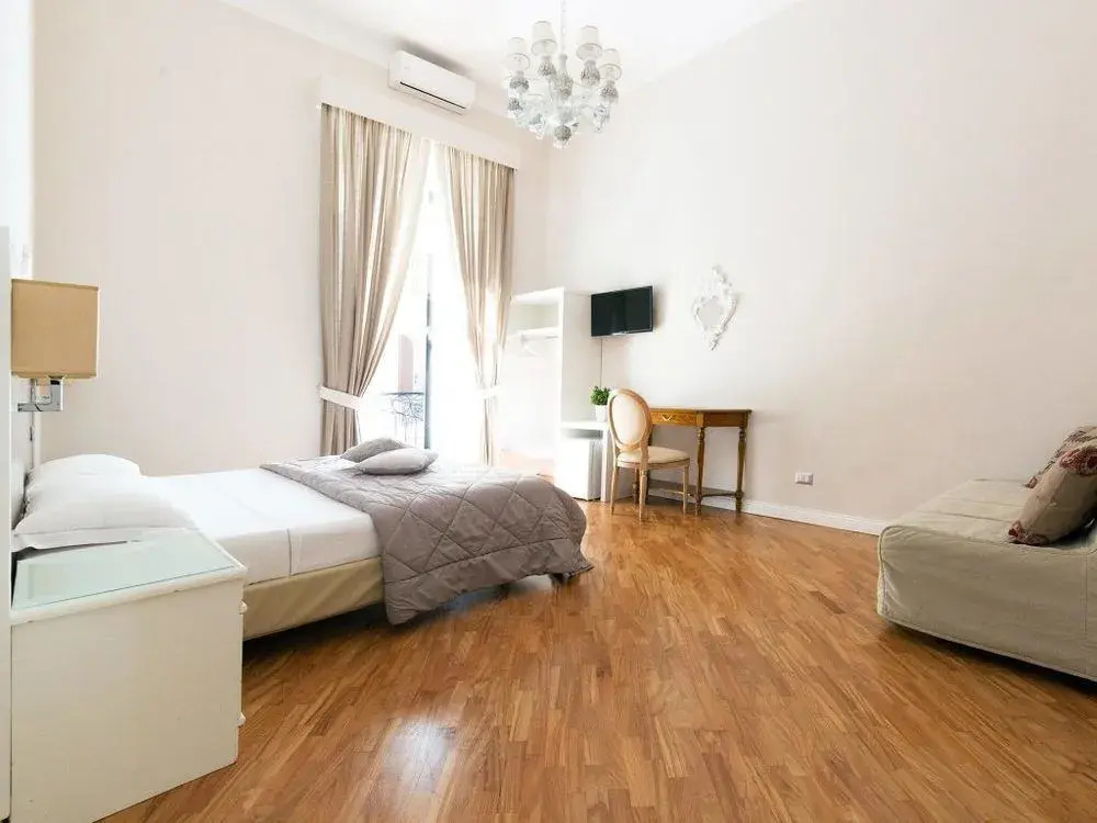Grand Tour 4rooms