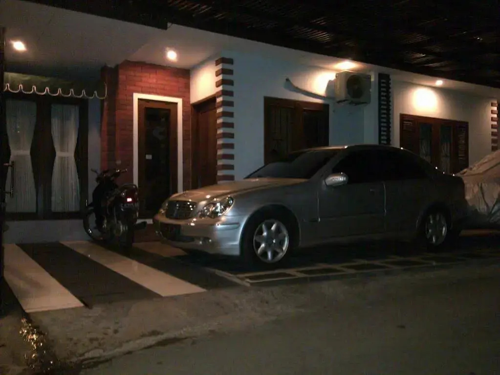 Rumah Kos Tebet Barat House