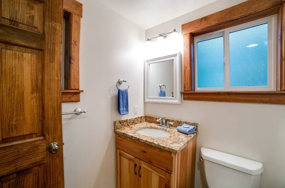 50mbr - Hot Tub - Pets Ok - Wi-fi - Sleeps 8 3 Bedroom Home