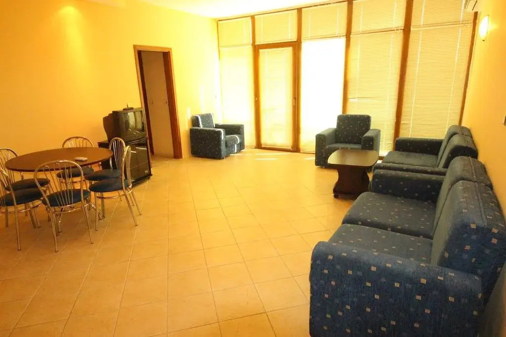 Menada Midia Apartments