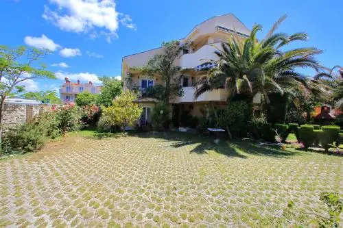 Apartments&Rooms Villa Rudi