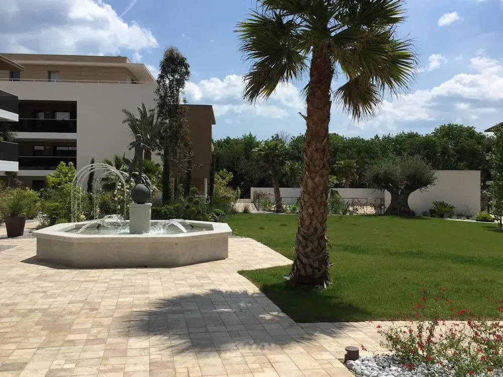 Apartment With one Bedroom in Lattes, With Wonderful City View, Pool Access, Furnished Terrace - 5 km From the Beach