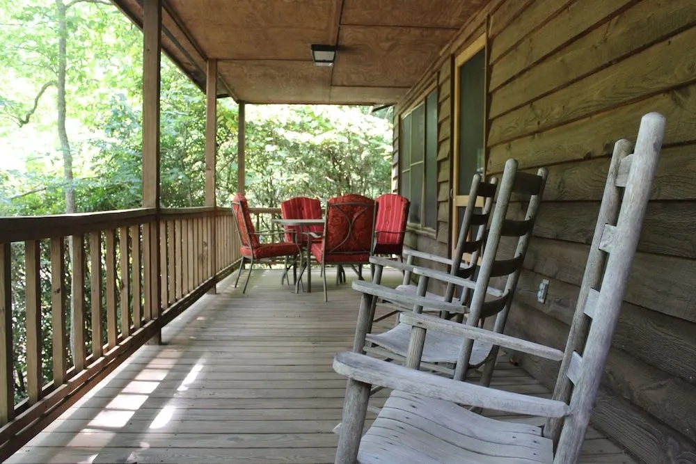 Springmaid Mountain Retreat & Stables