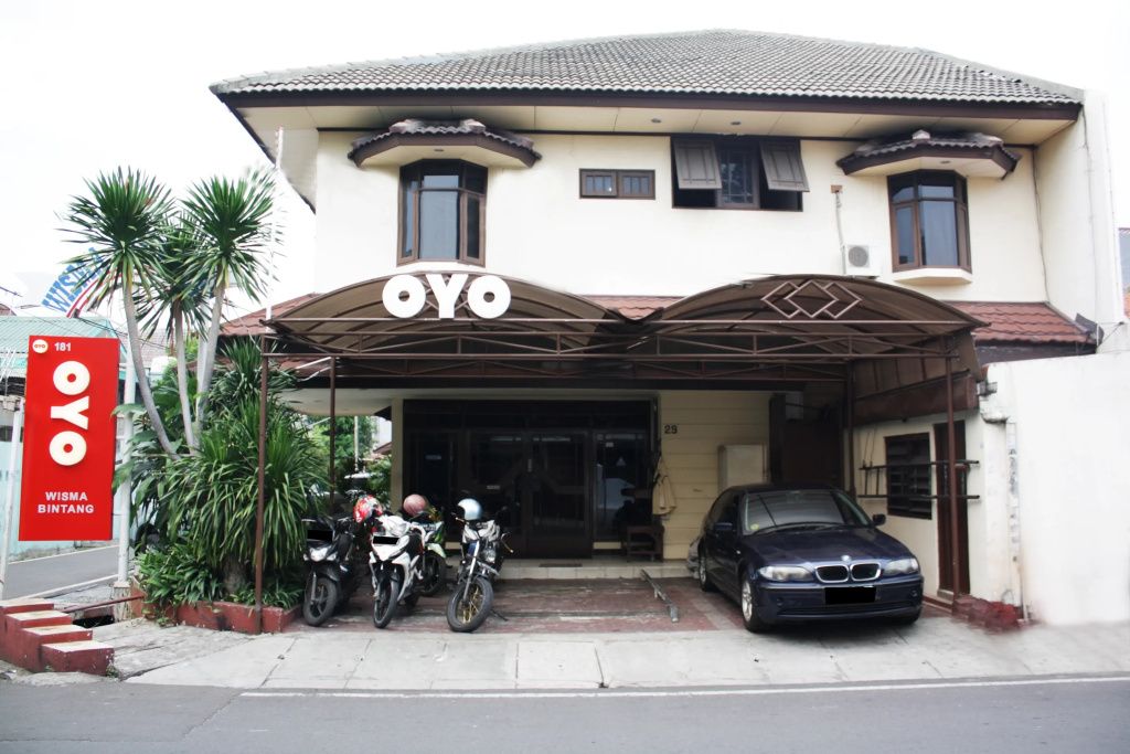 OYO 181 Wisma Bintang Near RSUD Johar Baru