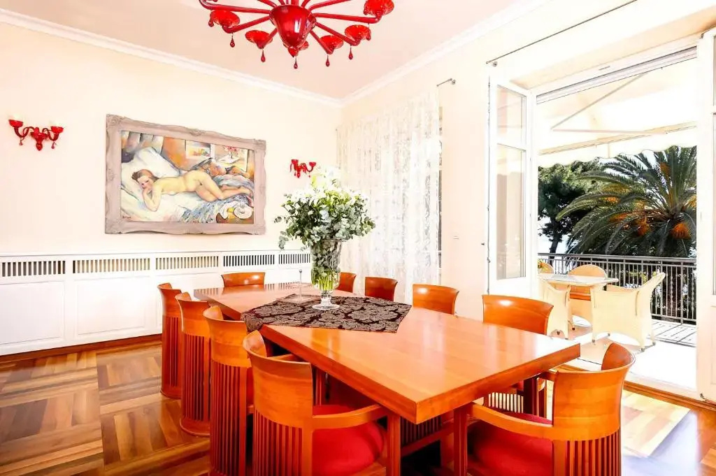 Exclusive Seafront Villa 5 Bedrooms Villa Mestro Outdoor Pool