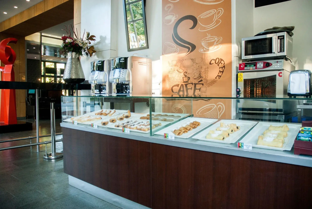 Radisson Ciudad Empresarial