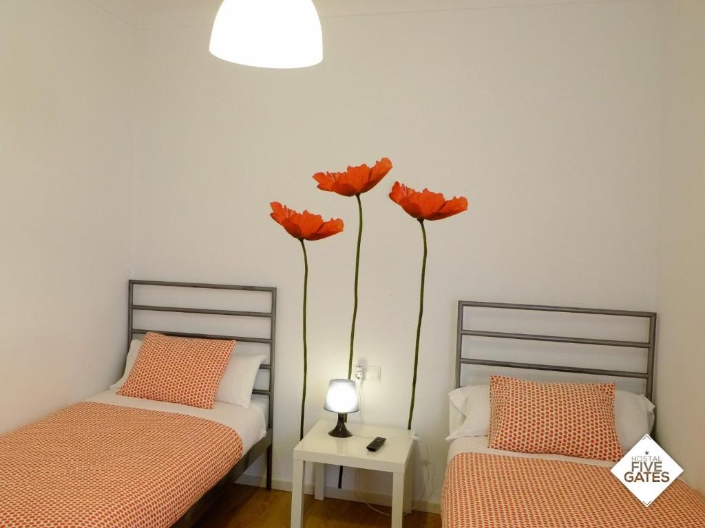 Hostal Five Gates