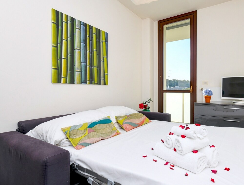 DesenzanoLoft "GARDALUCKY" accomodate until 10 people's
