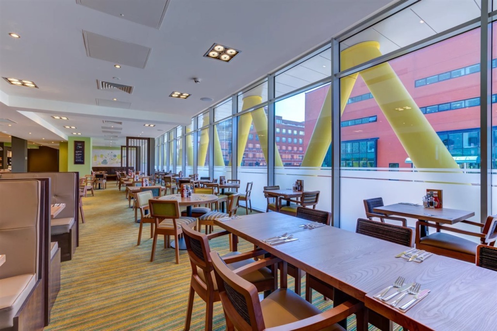 Premier Inn Cardiff Bay