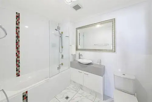 Unit 8, Bronte of Coolum, 8 - 12 Coolum Terrace Coolum Beach, 500 Bond, LINEN INCLUDED, WIFI
