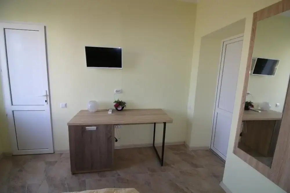 Guest House Chernomorskaya 8A