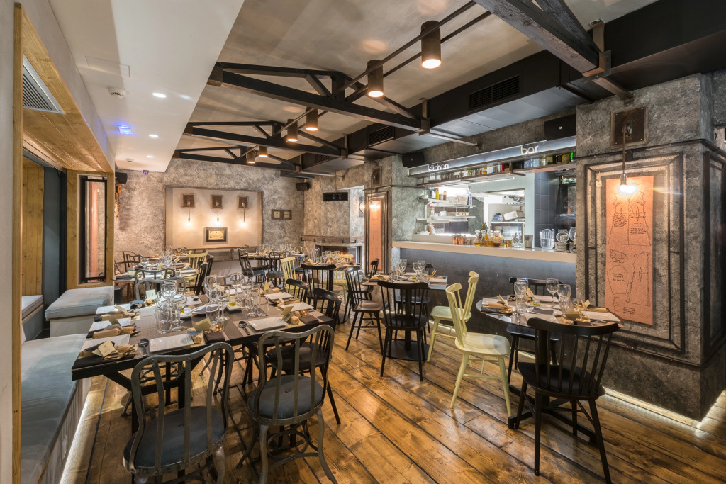 Elakati Luxury Boutique Hotel