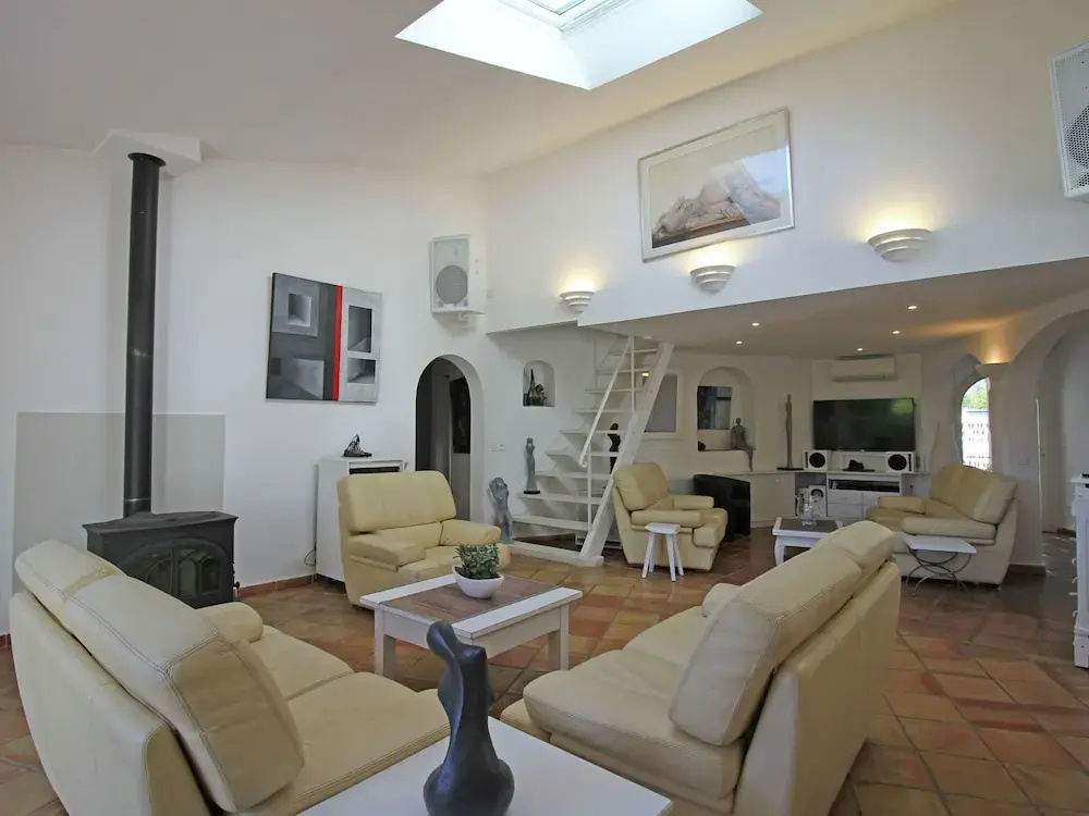 Modern Villa in Gassin With Sauna