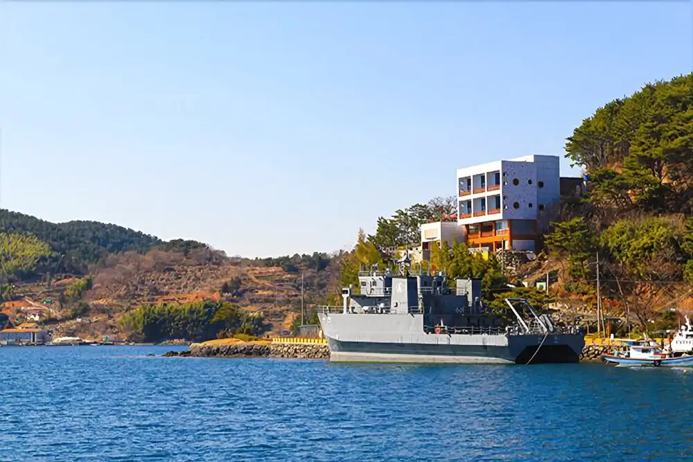 Geoje Beach Nadree Pension