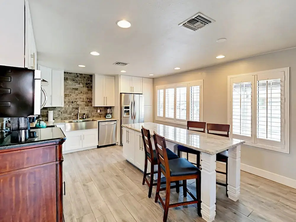 7258 E Wilshire Dr Home