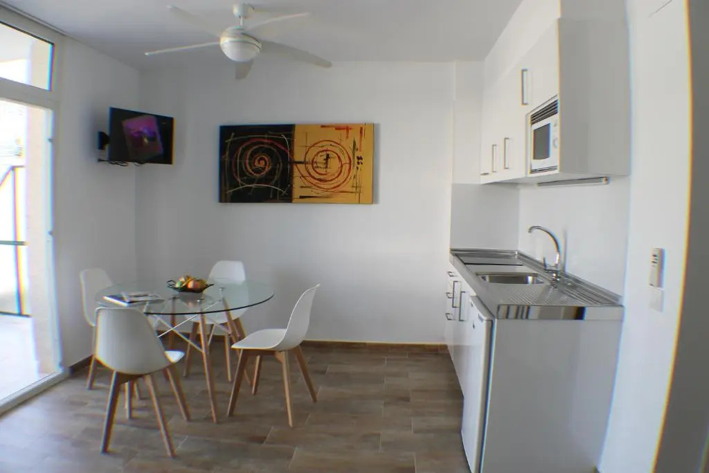 Agi Rescator Apartments