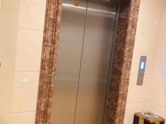 Huating Hotel