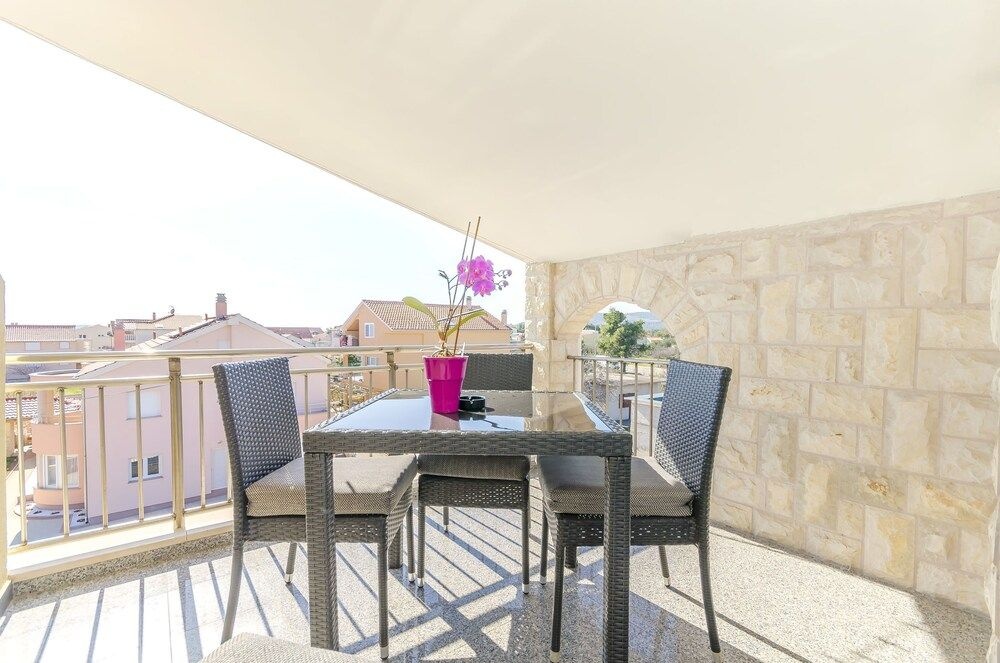 Apartments Ruzica