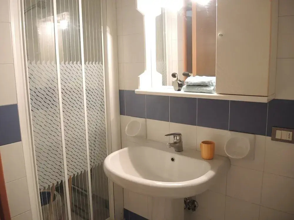 Flat in Residence With Swimming Pool and Balcony