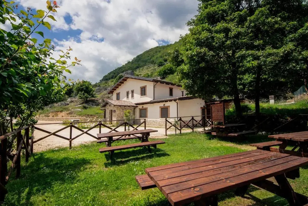 Al Peschio Pizzuto Agriturismo