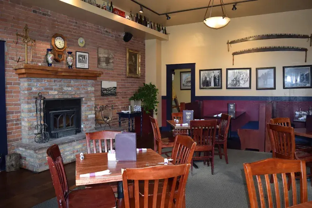 Weatherford Hotel