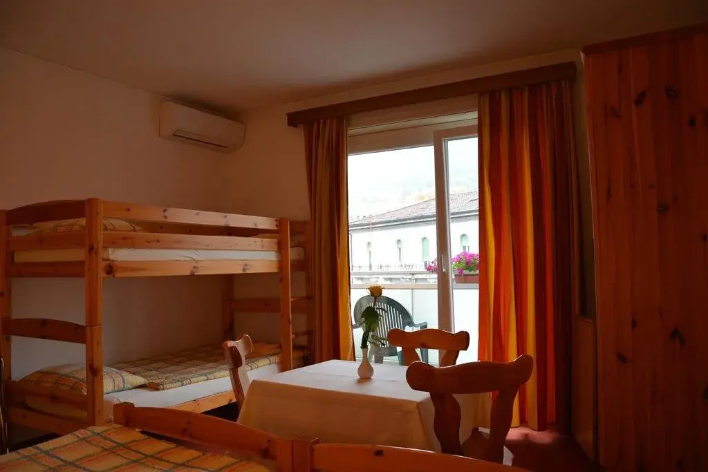 Hotel Dischma - FREE BUS AND TRAIN TICKET