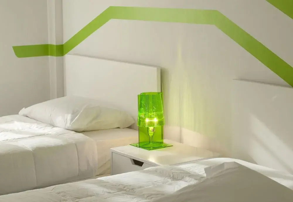 WAVE Hotel & Cafe